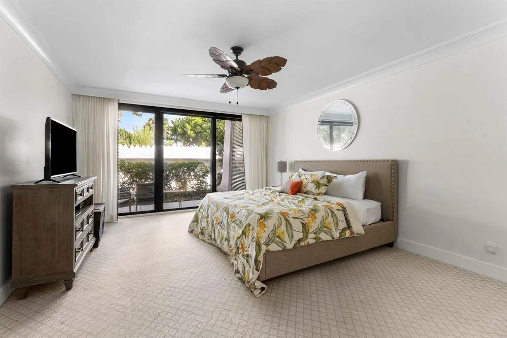 2275 S OCEAN BOULEVARD #107N Palm Beach, FL 33480
