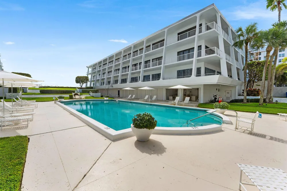 2275 S OCEAN BOULEVARD #107N Palm Beach, FL 33480