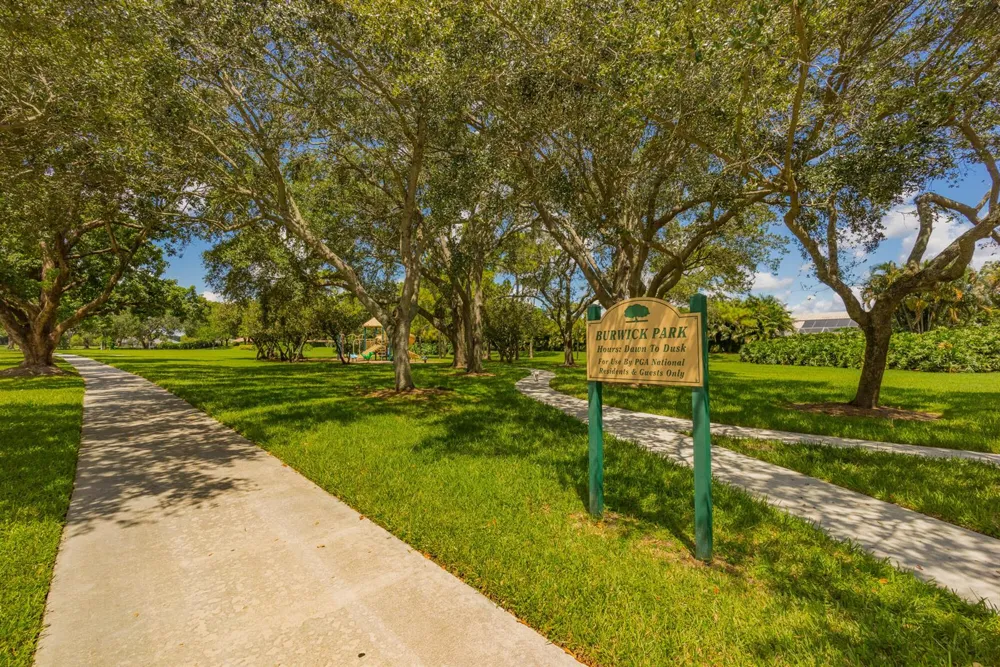 757 Windermere Way Palm Beach Gardens, FL 33418
