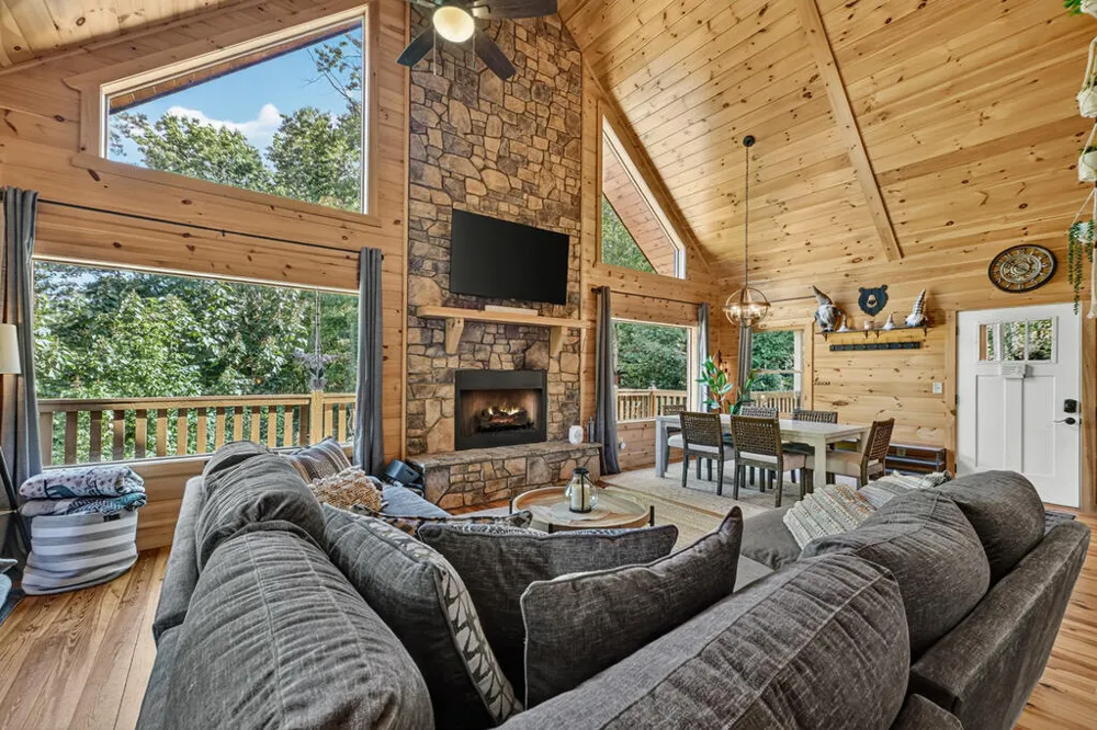 12 Dream Catcher Blue Ridge, GA 30513