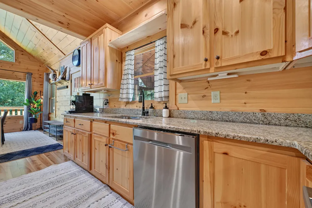 12 Dream Catcher Blue Ridge, GA 30513