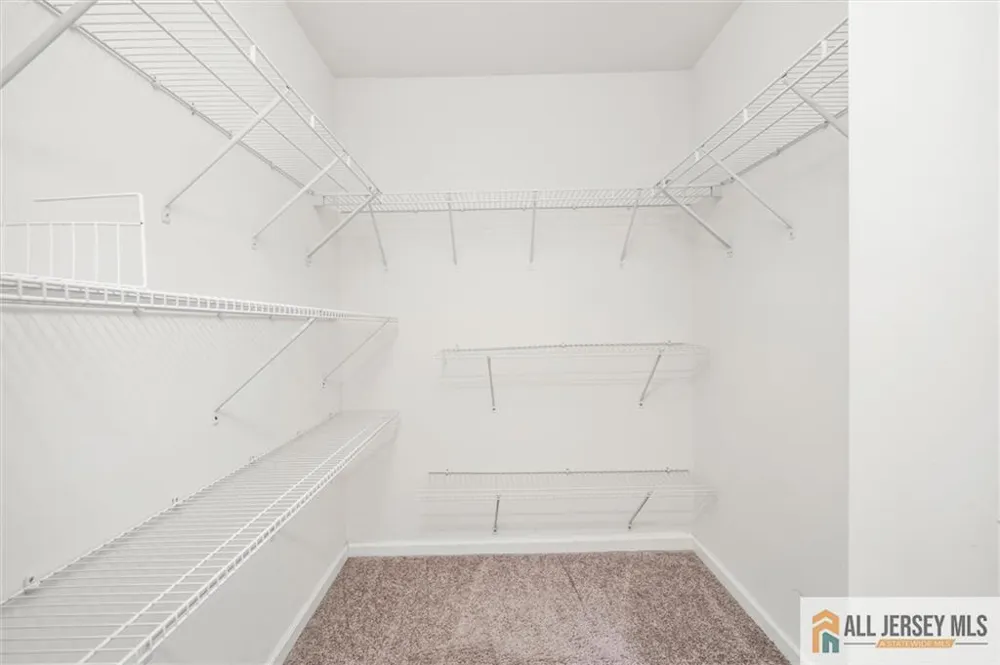 21 Green Street North Brunswick, NJ 08902