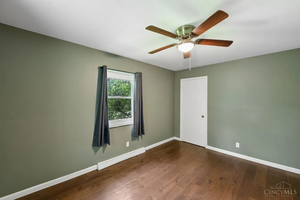 10421 Twinkle Lane Montgomery, OH 45242