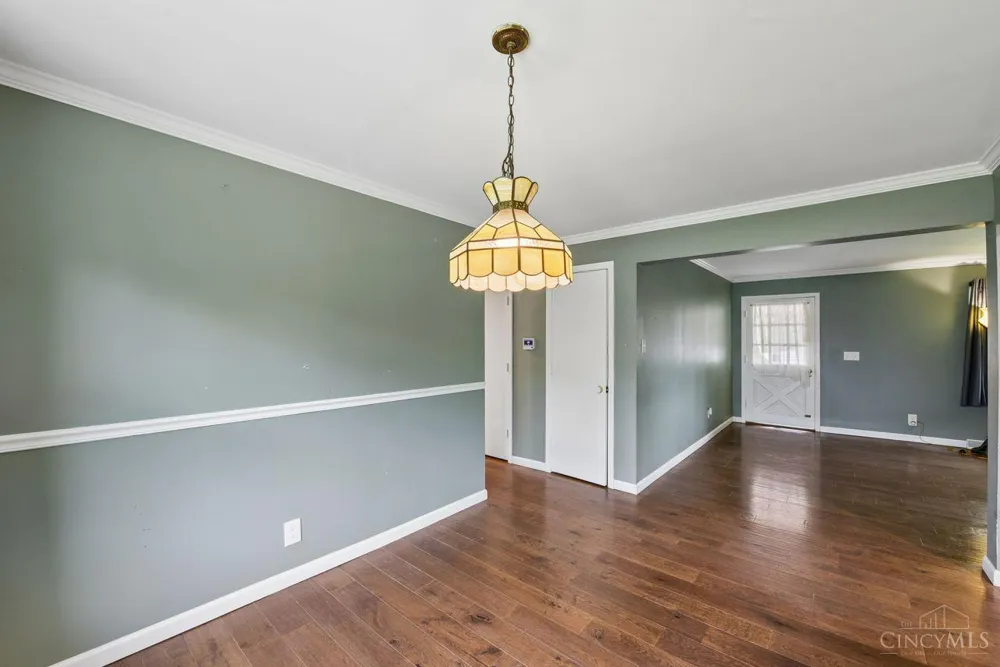 10421 Twinkle Lane Montgomery, OH 45242