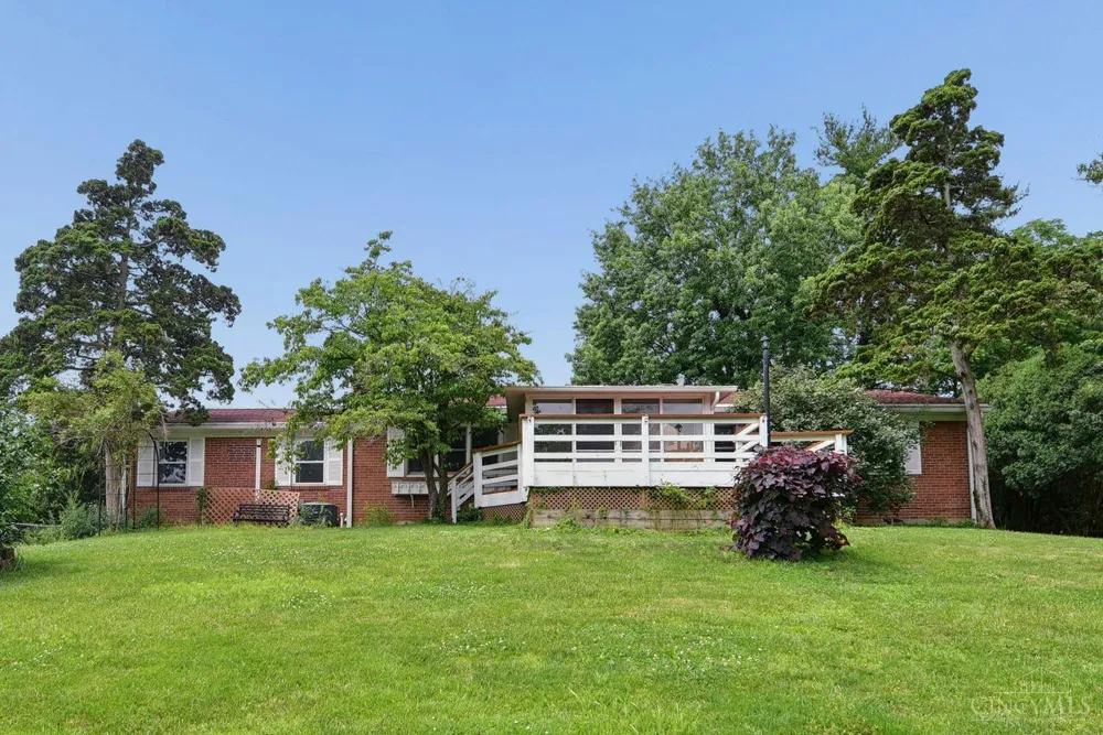 10421 Twinkle Lane Montgomery, OH 45242