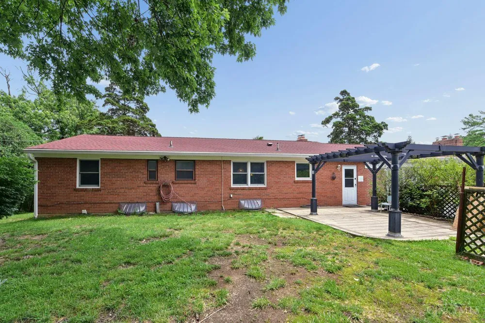 10421 Twinkle Lane Montgomery, OH 45242