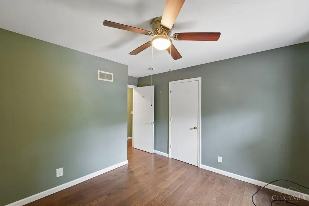 10421 Twinkle Lane Montgomery, OH 45242