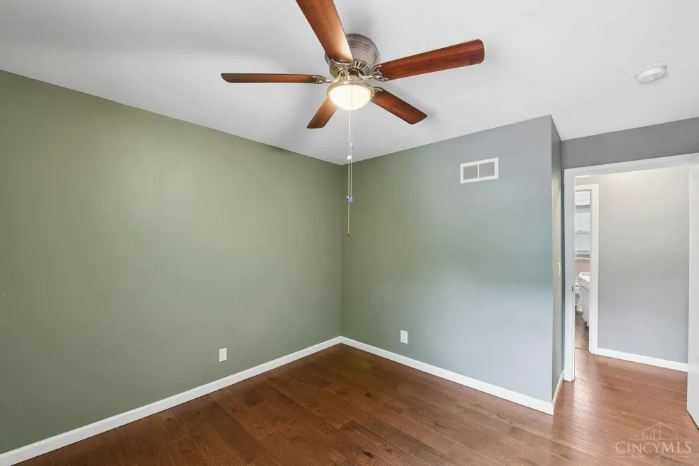 10421 Twinkle Lane Montgomery, OH 45242