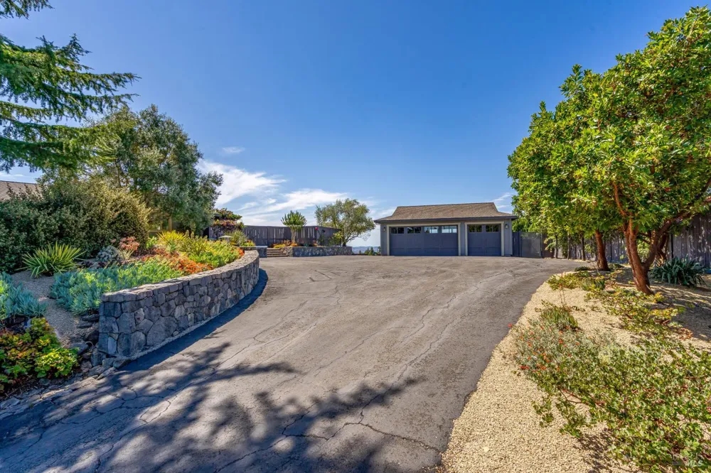 4737 Pressley Road Santa Rosa, CA 95404