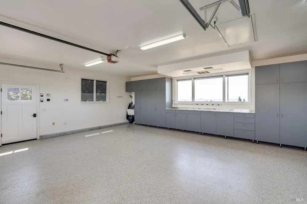 4737 Pressley Road Santa Rosa, CA 95404