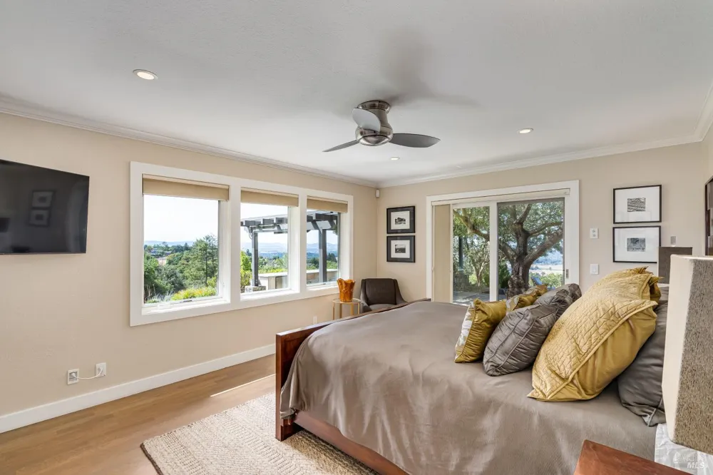 4737 Pressley Road Santa Rosa, CA 95404