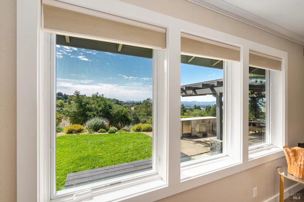 4737 Pressley Road Santa Rosa, CA 95404