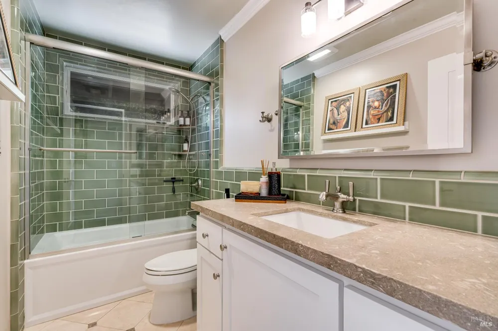 4737 Pressley Road Santa Rosa, CA 95404