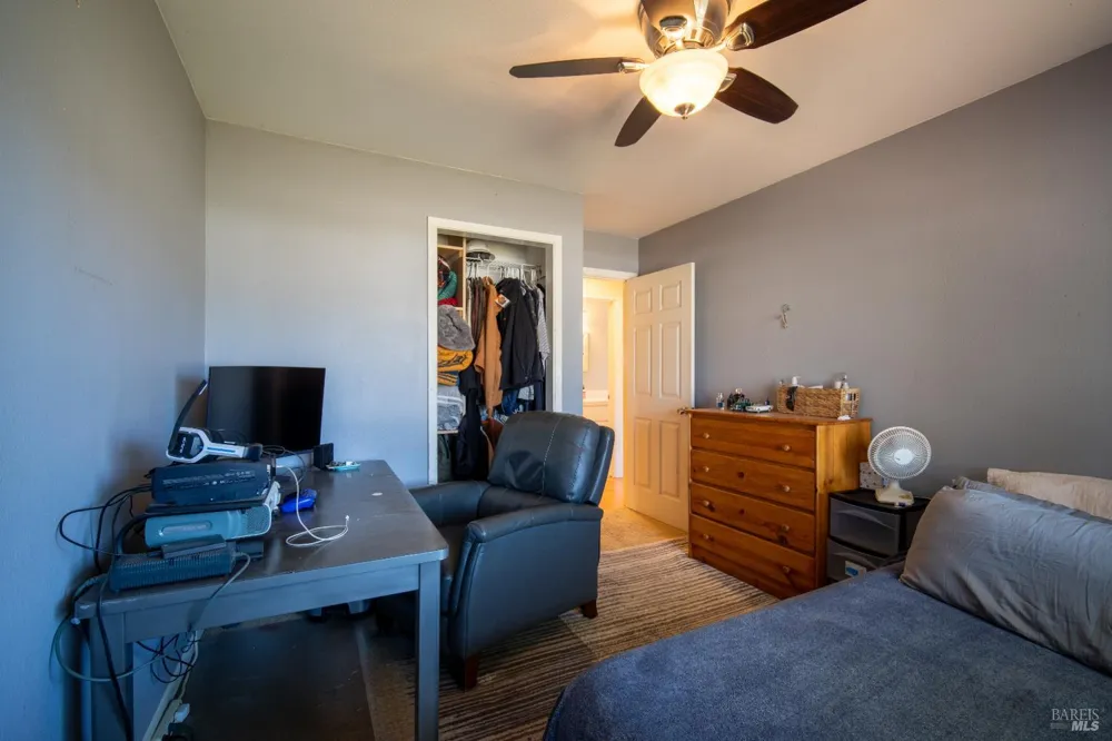 1119 Santa Cruz Way Rohnert Park, CA 94928
