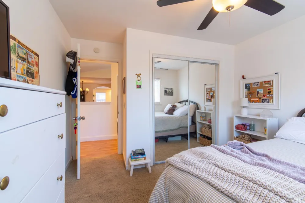 1119 Santa Cruz Way Rohnert Park, CA 94928