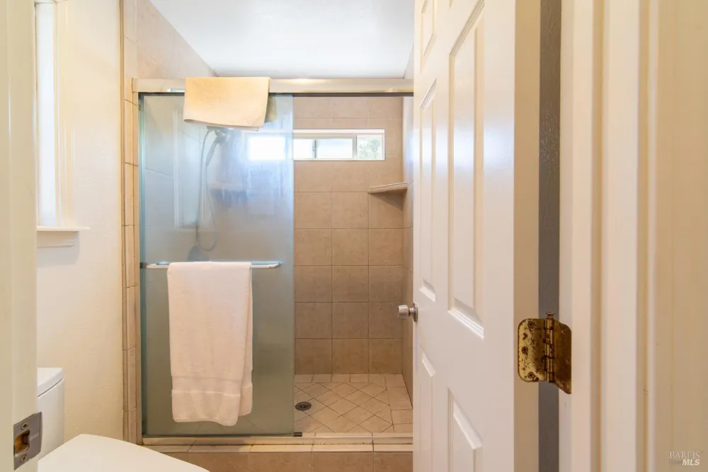 1119 Santa Cruz Way Rohnert Park, CA 94928