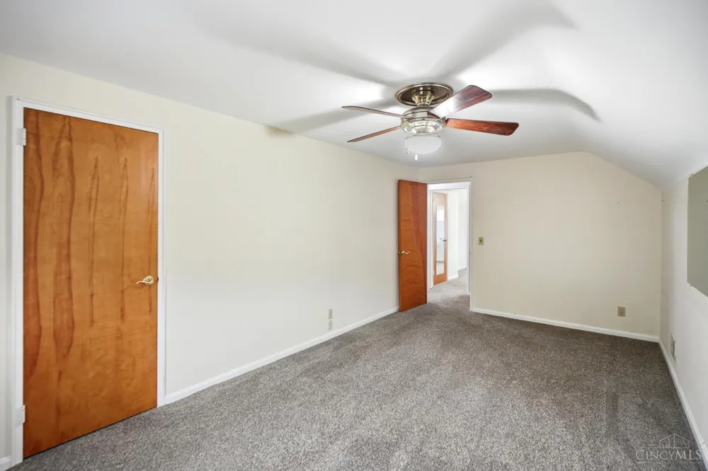 5557 Fairwood Road Green, OH 45239