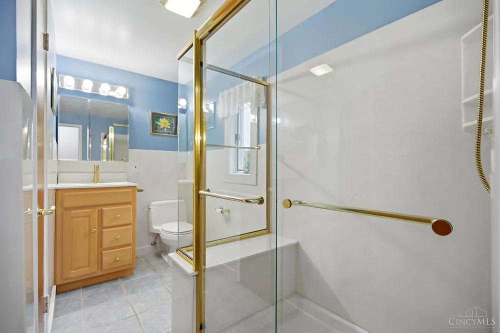 5557 Fairwood Road Green, OH 45239