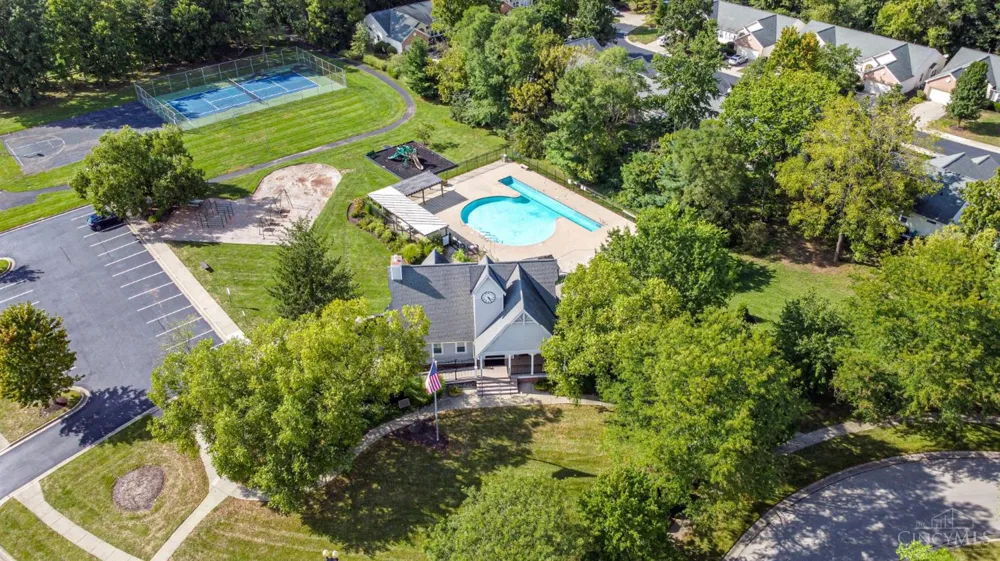 7576 Lake Pointe Hamilton, OH 45039