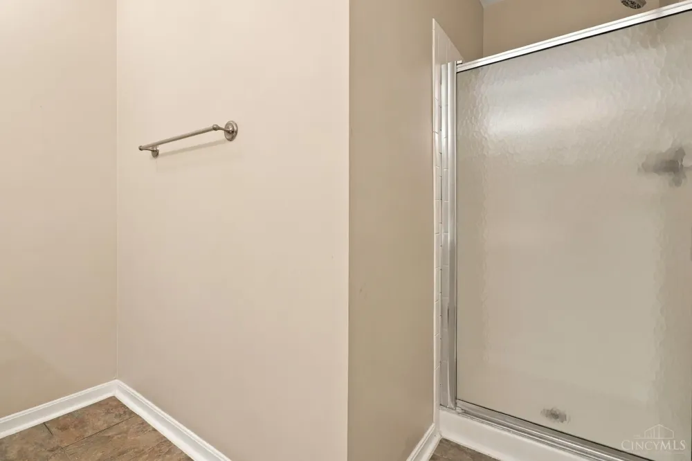 7576 Lake Pointe Hamilton, OH 45039