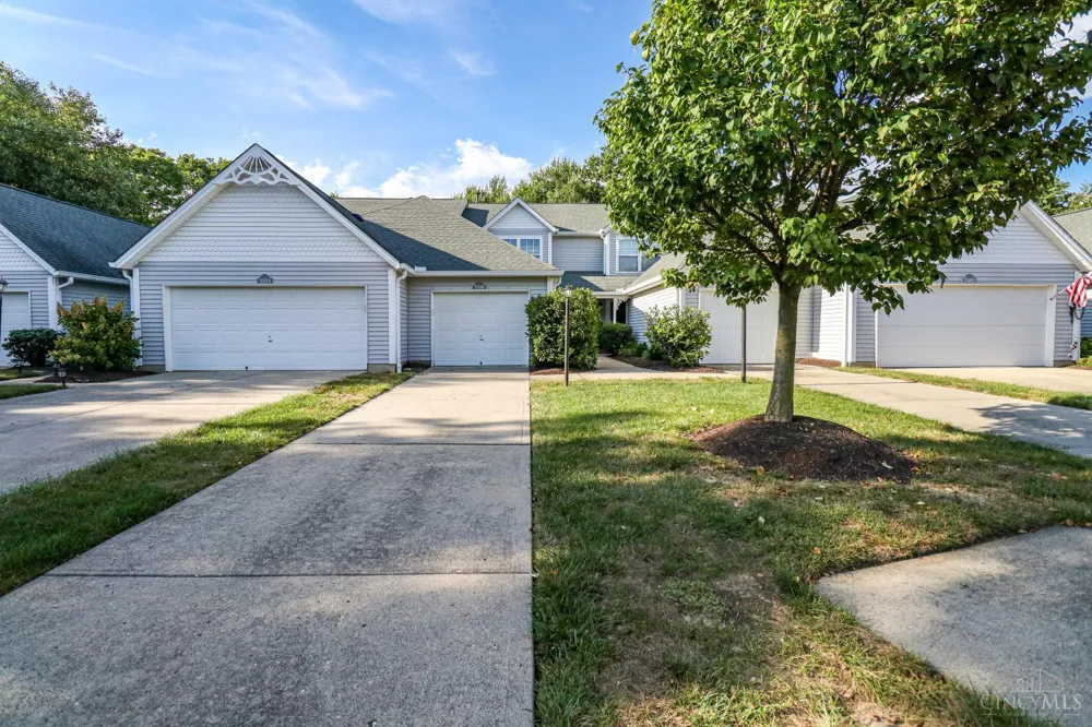 7576 Lake Pointe Hamilton, OH 45039