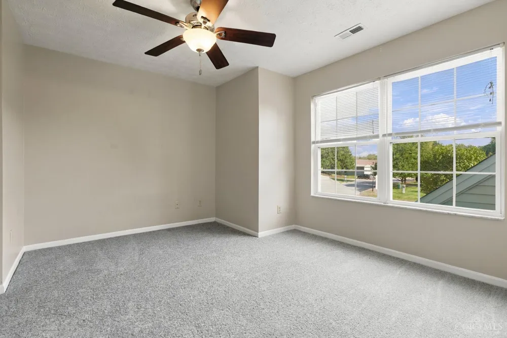 7576 Lake Pointe Hamilton, OH 45039
