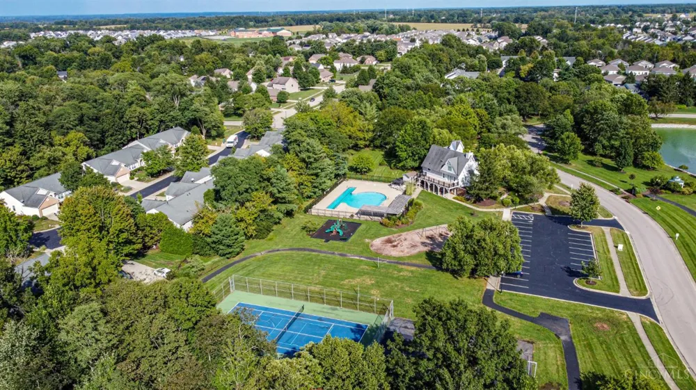 7576 Lake Pointe Hamilton, OH 45039