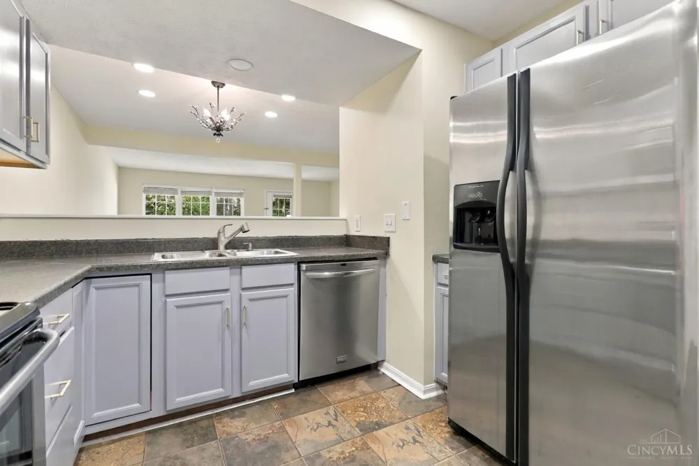 7576 Lake Pointe Hamilton, OH 45039