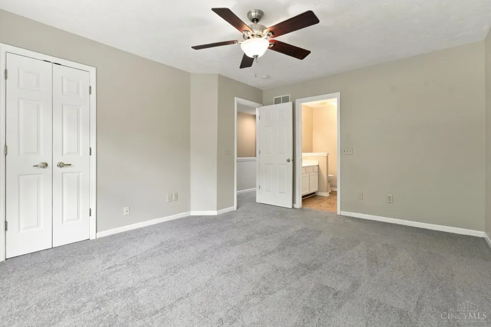7576 Lake Pointe Hamilton, OH 45039