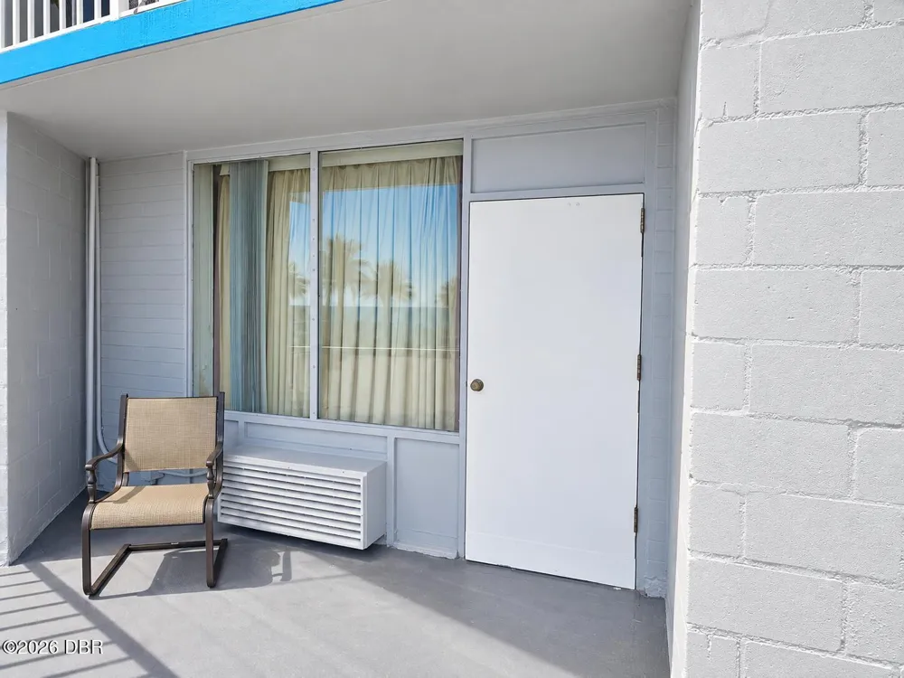 1233 S Atlantic Avenue #210 Daytona Beach, FL 32118