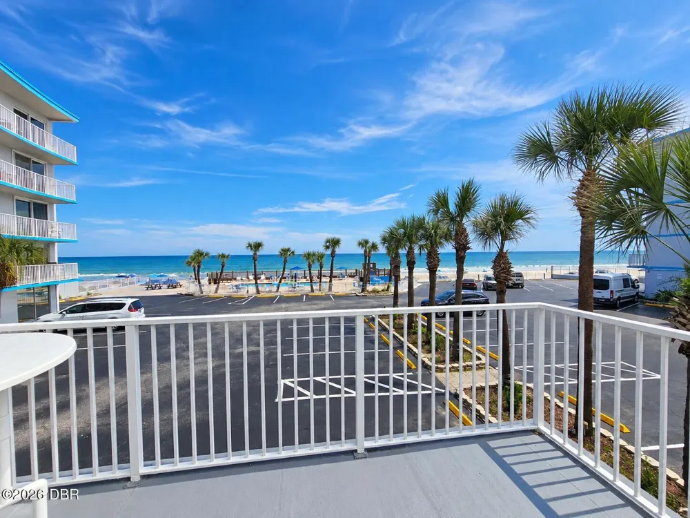 1233 S Atlantic Avenue #210 Daytona Beach, FL 32118