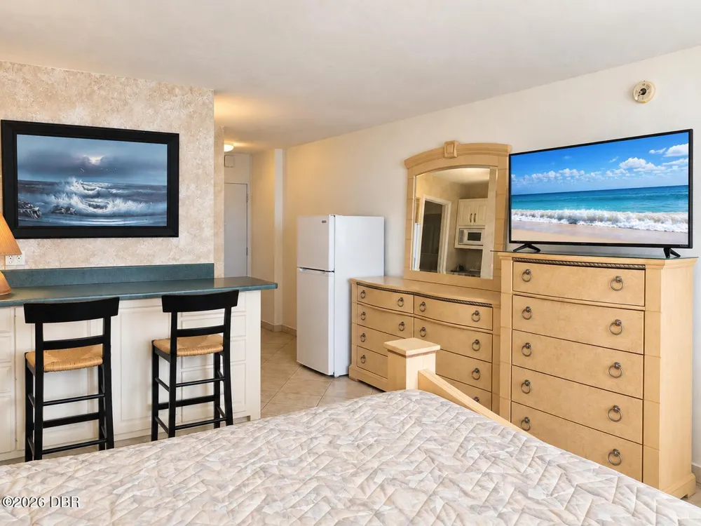 1233 S Atlantic Avenue #210 Daytona Beach, FL 32118