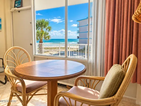 1233 S Atlantic Avenue #2100