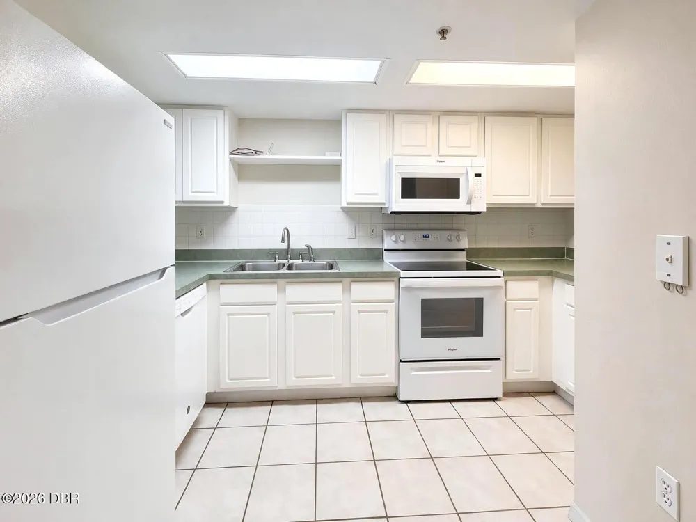 711 Halifax Avenue #106 Daytona Beach, FL 32118