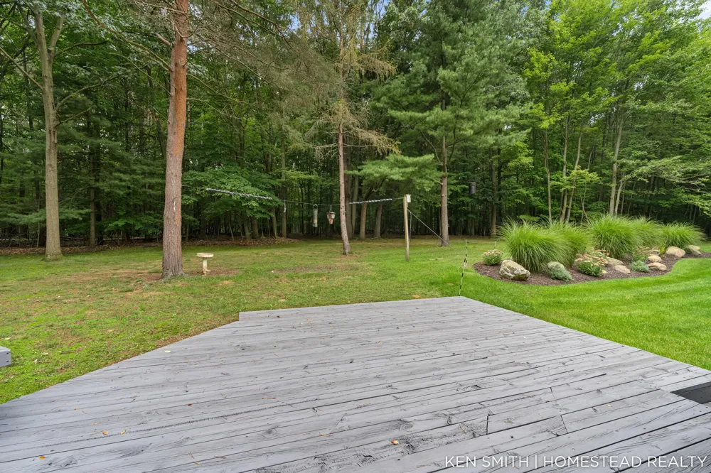1876 Columbus Street Park Township, MI 49424
