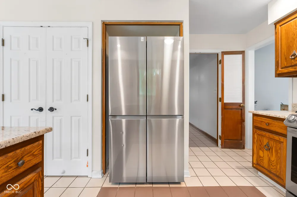 3519 Deerfield Place Columbus, IN 47203