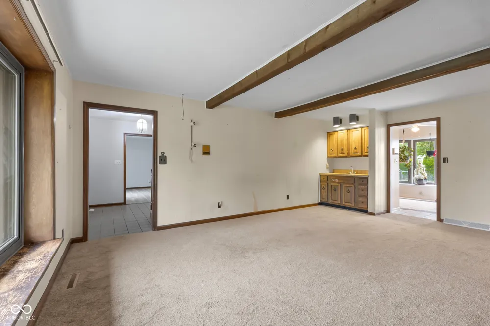 3519 Deerfield Place Columbus, IN 47203