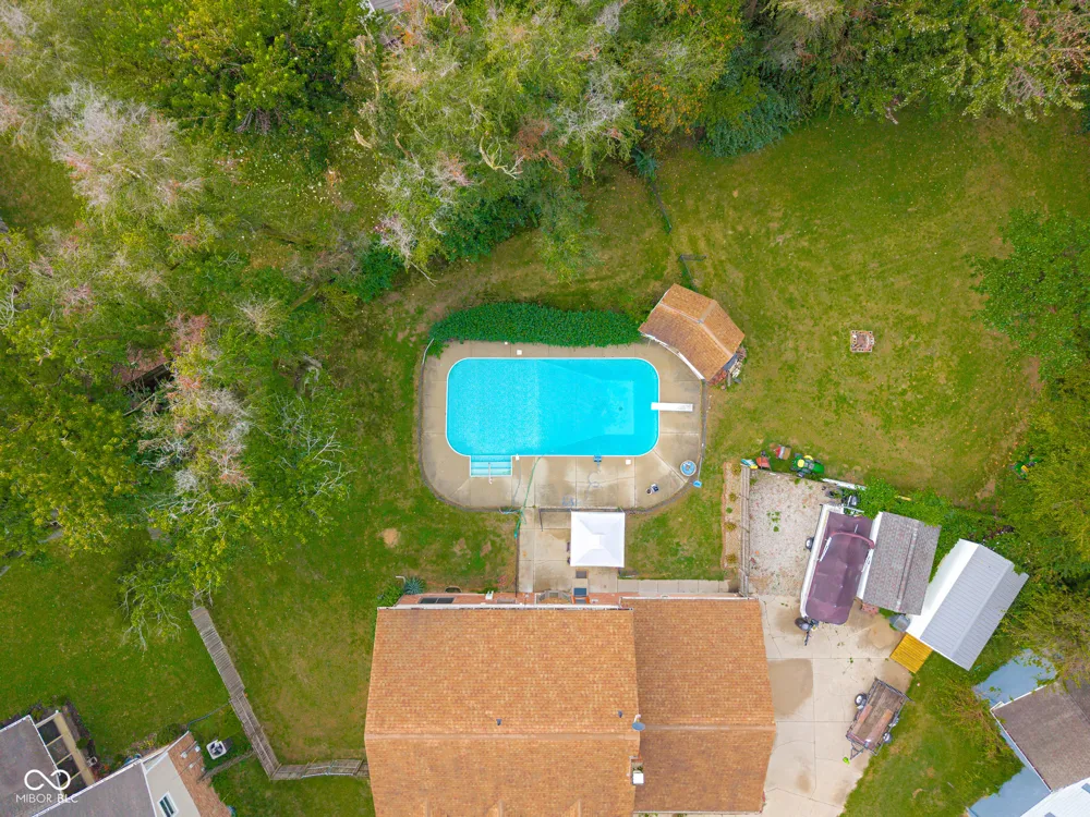 3519 Deerfield Place Columbus, IN 47203