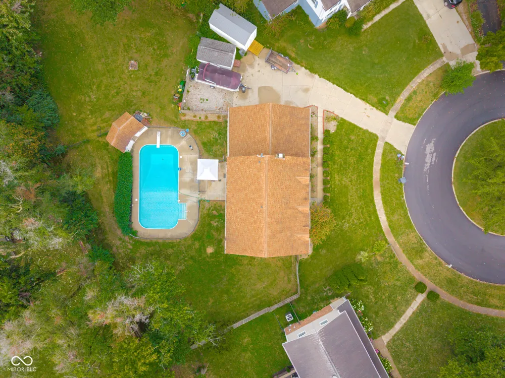 3519 Deerfield Place Columbus, IN 47203