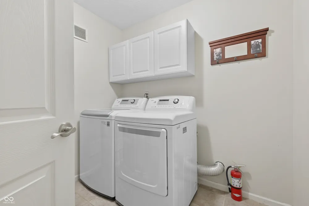 6039 Janel Circle Indianapolis, IN 46237