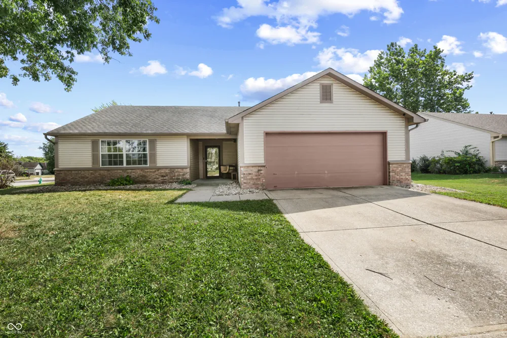 6039 Janel Circle Indianapolis, IN 46237