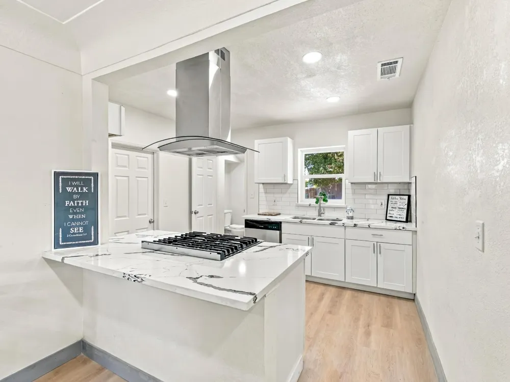3525 Del Mar Fresno, CA 93704