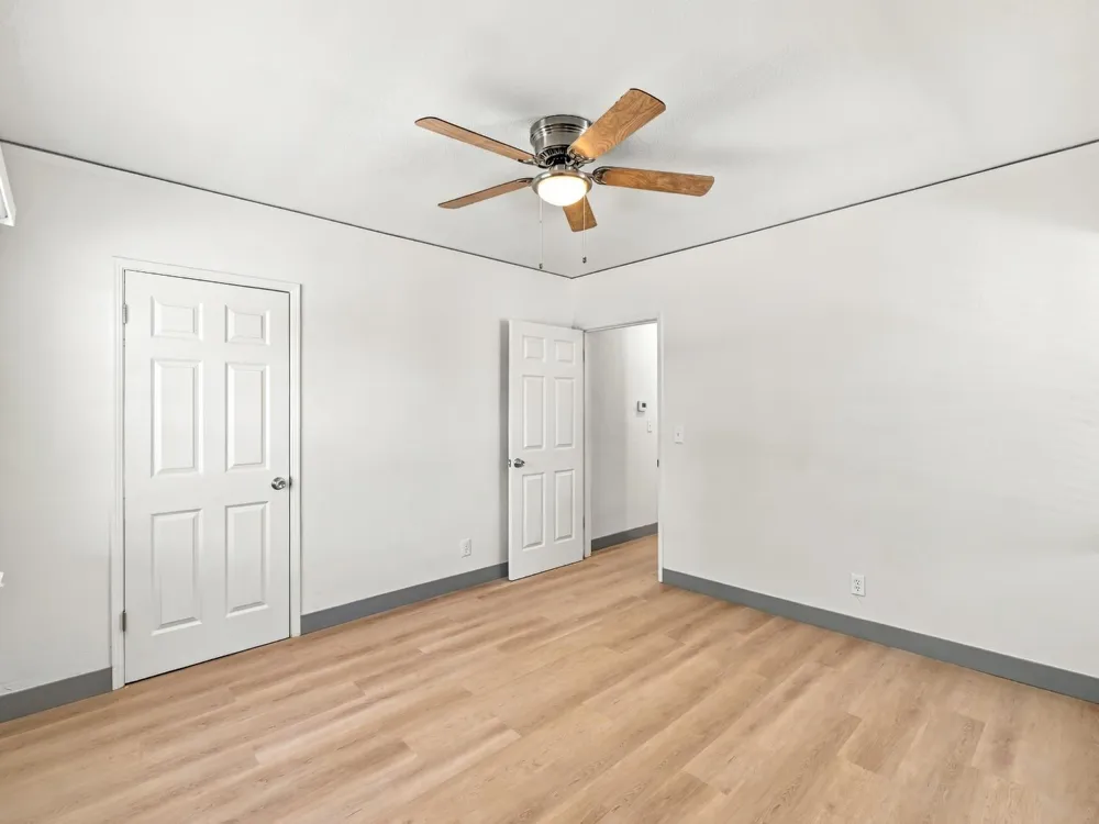 3525 Del Mar Fresno, CA 93704