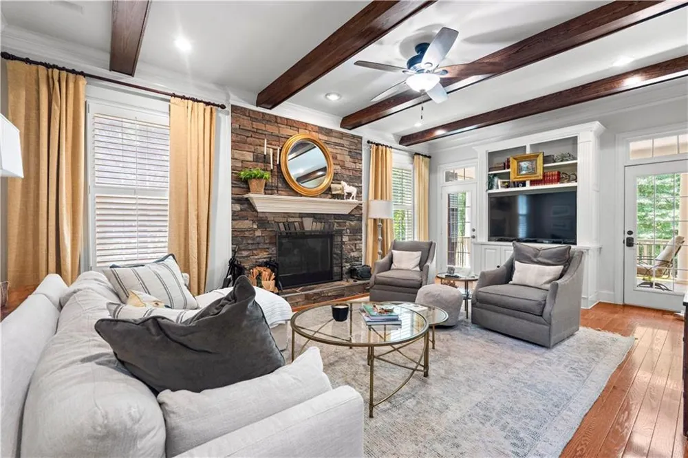 180 Ashborough Park Fayetteville, GA 30215