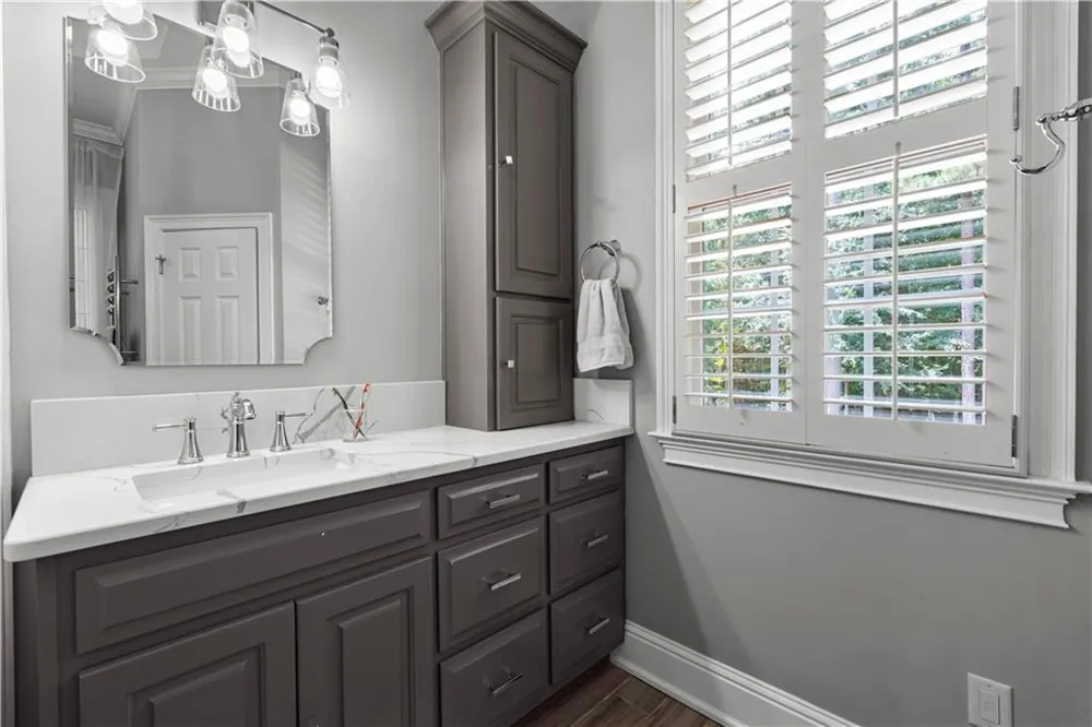180 Ashborough Park Fayetteville, GA 30215