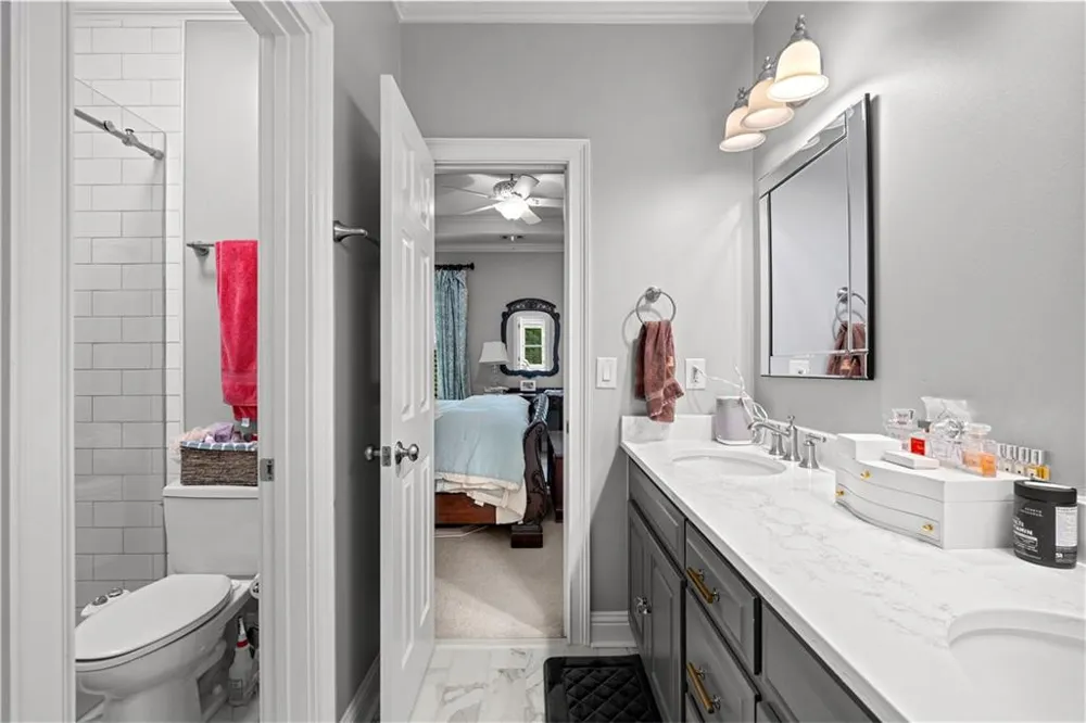 180 Ashborough Park Fayetteville, GA 30215