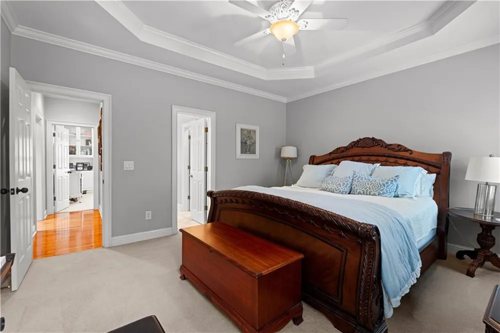 180 Ashborough Park Fayetteville, GA 30215