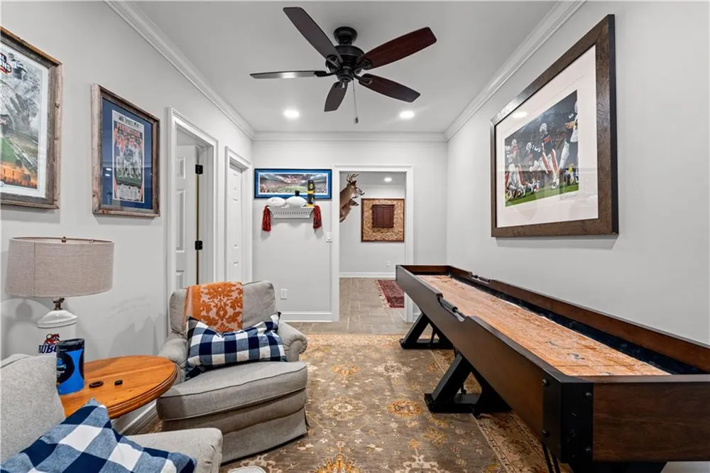 180 Ashborough Park Fayetteville, GA 30215