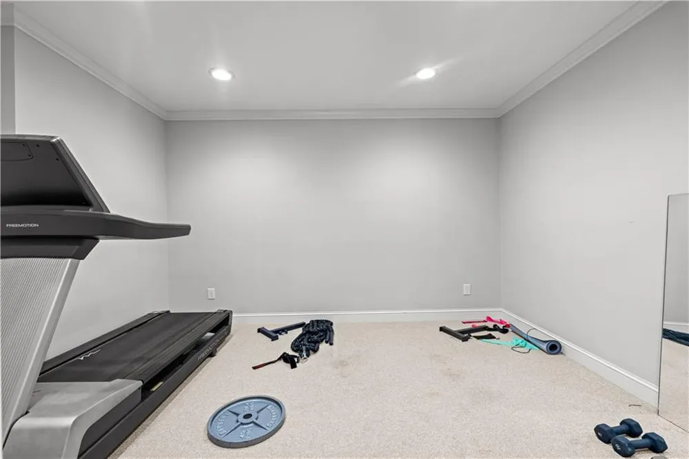 180 Ashborough Park Fayetteville, GA 30215