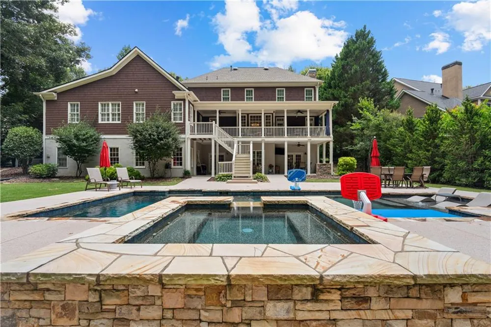 180 Ashborough Park Fayetteville, GA 30215